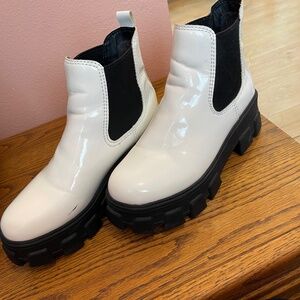 circus by edelman booties